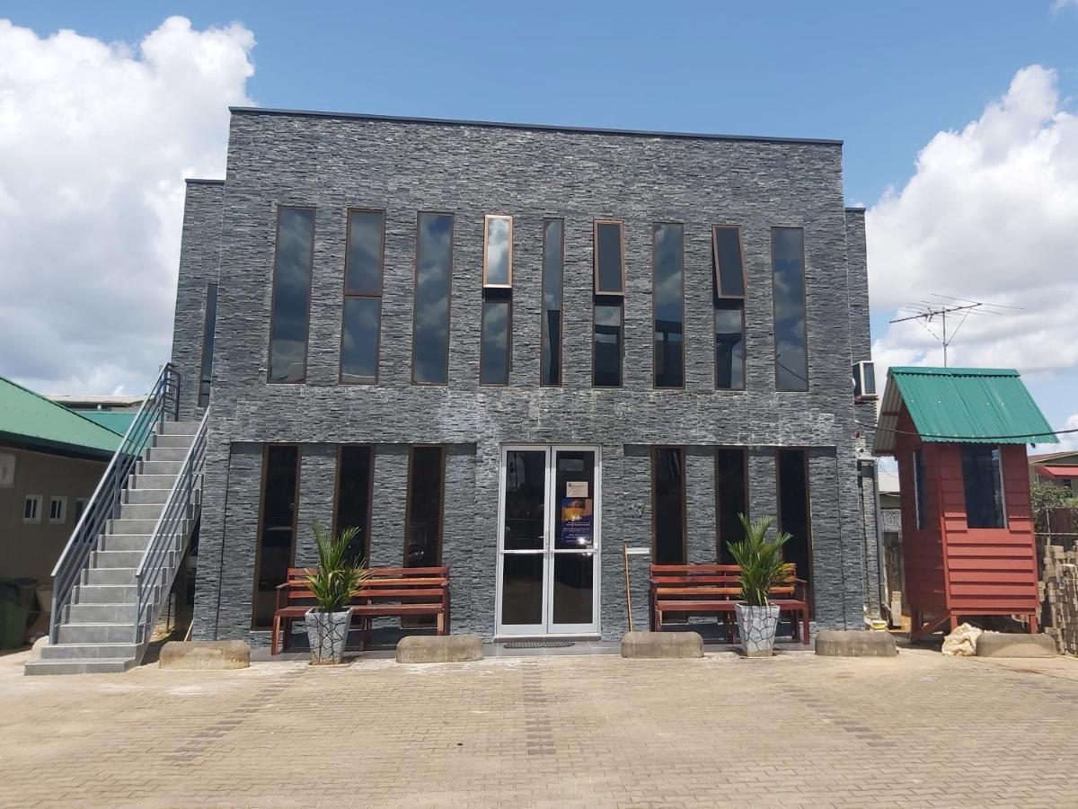 Waterland Suites Paramaribo Esterno foto