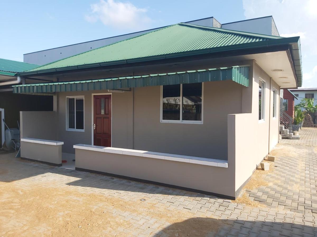 Waterland Suites Paramaribo Esterno foto